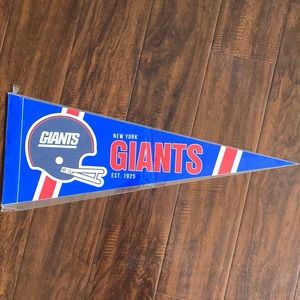 New York Giants Pennant Flag NWOT